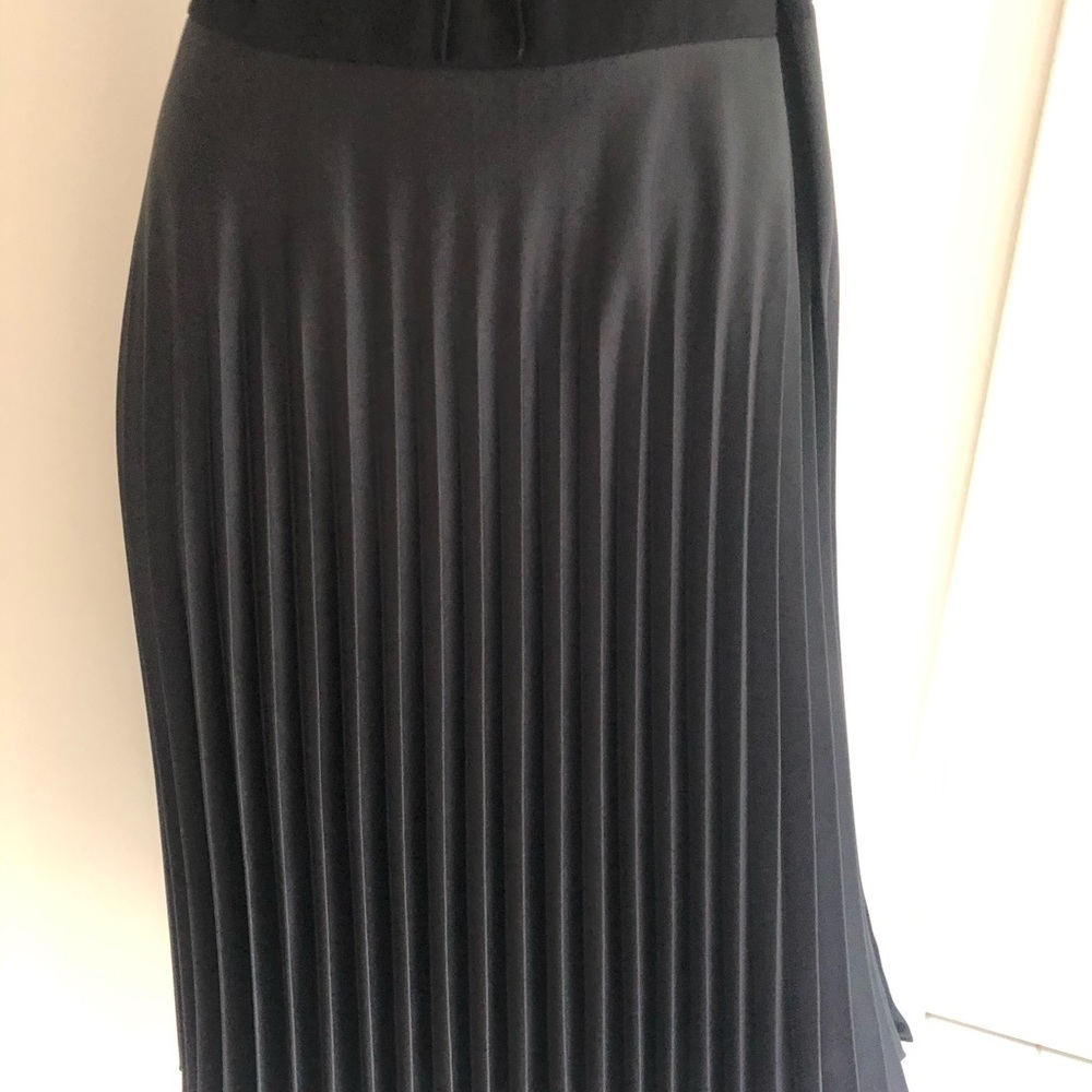 Donna Morgan beautiful amazing stylish dress - Picture 4 of 8